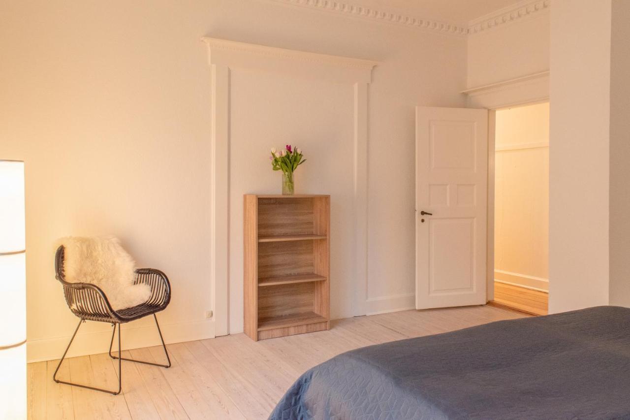 Bright And Spacious In Downtown Lejlighed *
